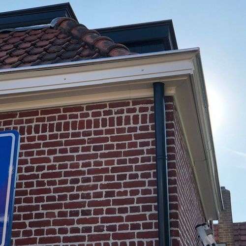 Foto van dakgoot in Oirschot